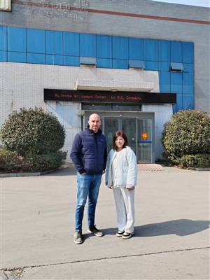 Globální klienti získají plíživý pohled do naší továrny na křemen!